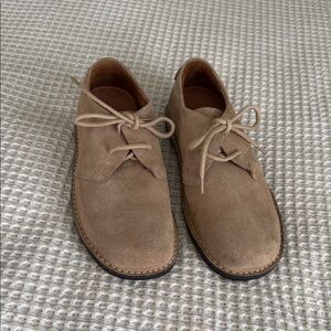 Palladium women’s oxfords in size 38/8